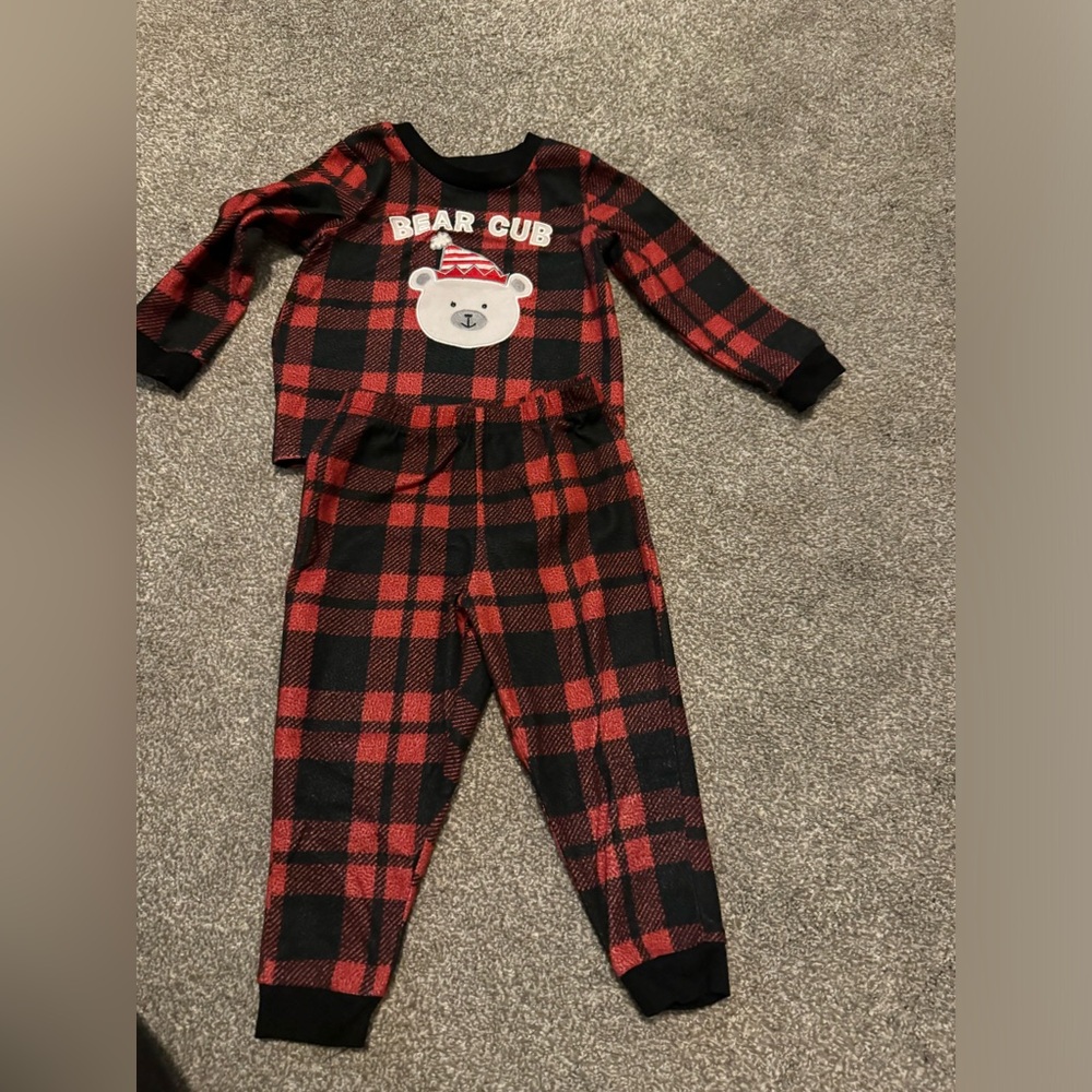 Toddler Boys Bear Cub Jammies for your families Christmas PJs 2T Red Black Plaid